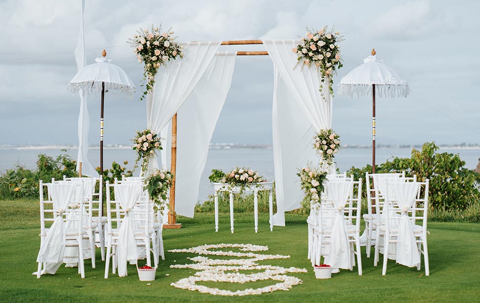 GOLF GRASS|巴厘岛高尔夫海景草坪婚礼|巴厘岛婚礼|海外婚礼|蜜月时光